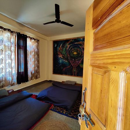 Flipsyde Retreat 호텔 카솔 외부 사진