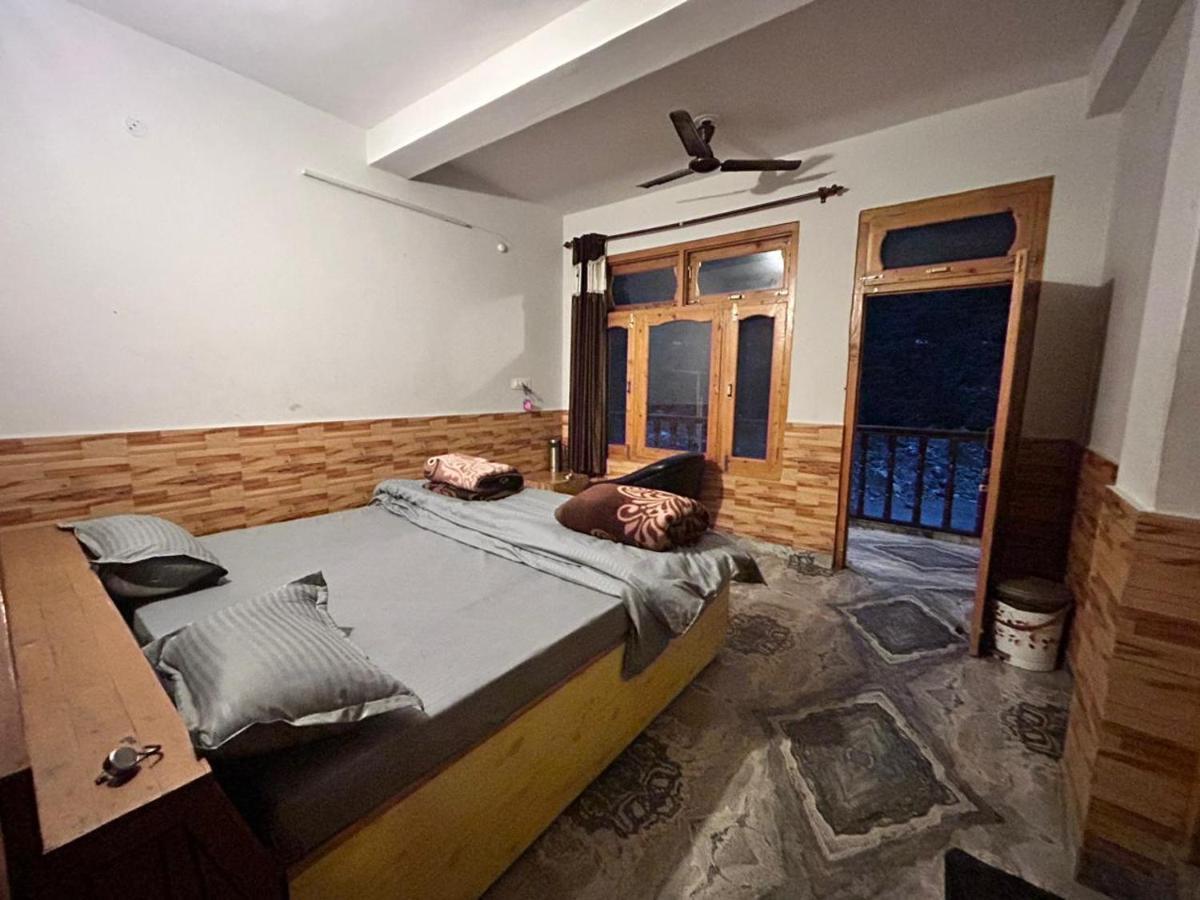 Flipsyde Retreat 호텔 카솔 외부 사진