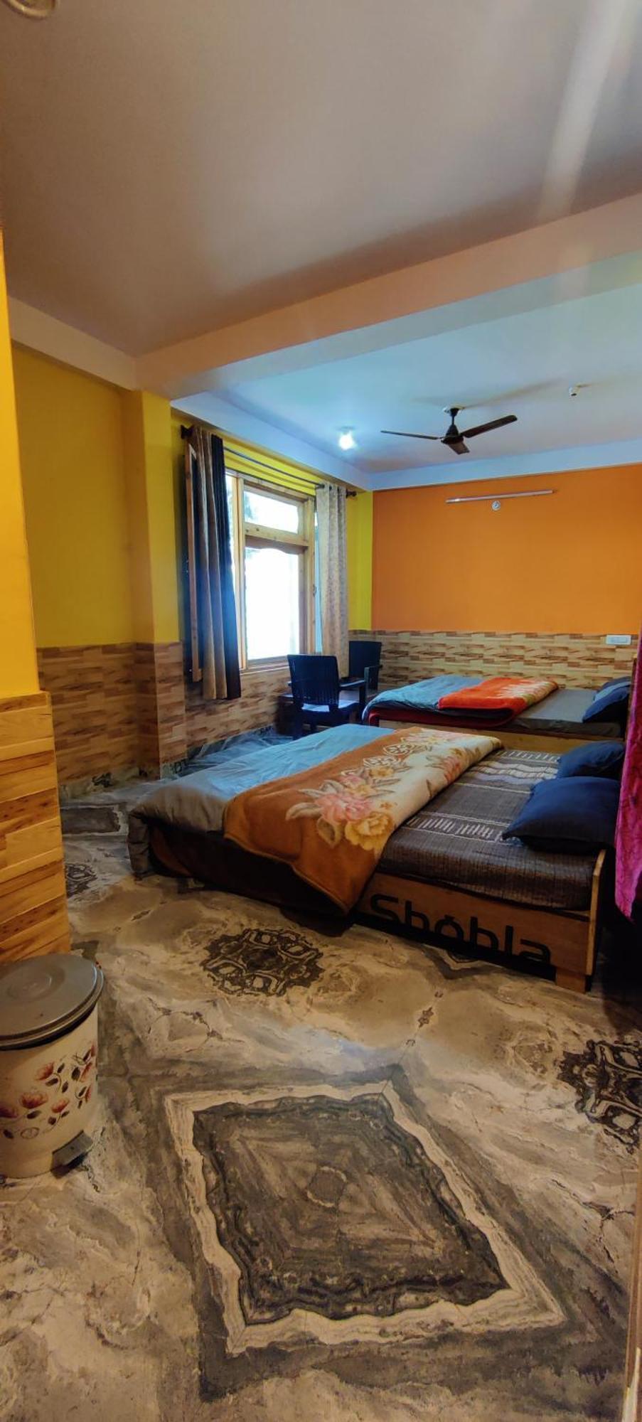 Flipsyde Retreat 호텔 카솔 외부 사진