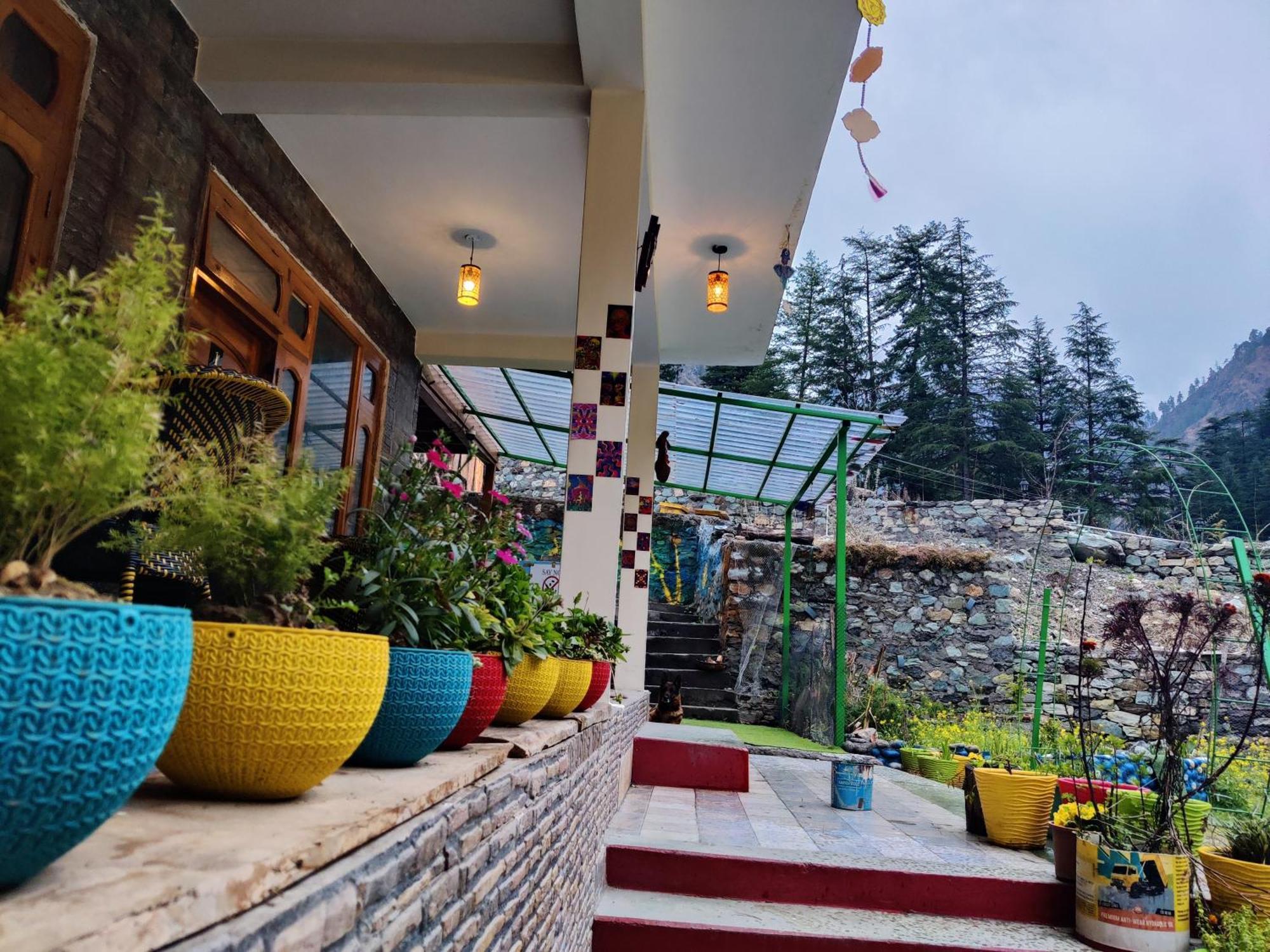 Flipsyde Retreat 호텔 카솔 외부 사진